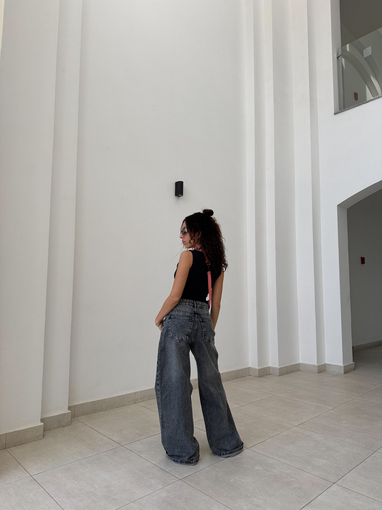Super wide