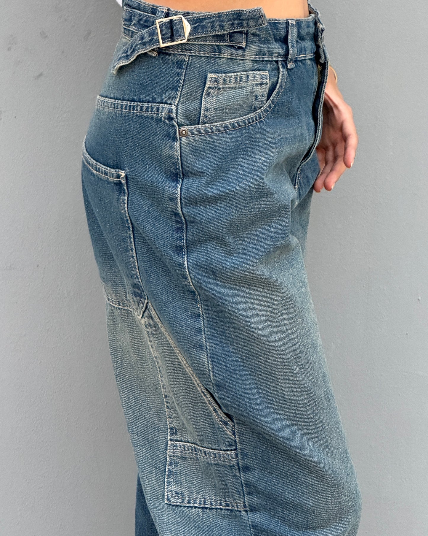 Balloon fit baggy