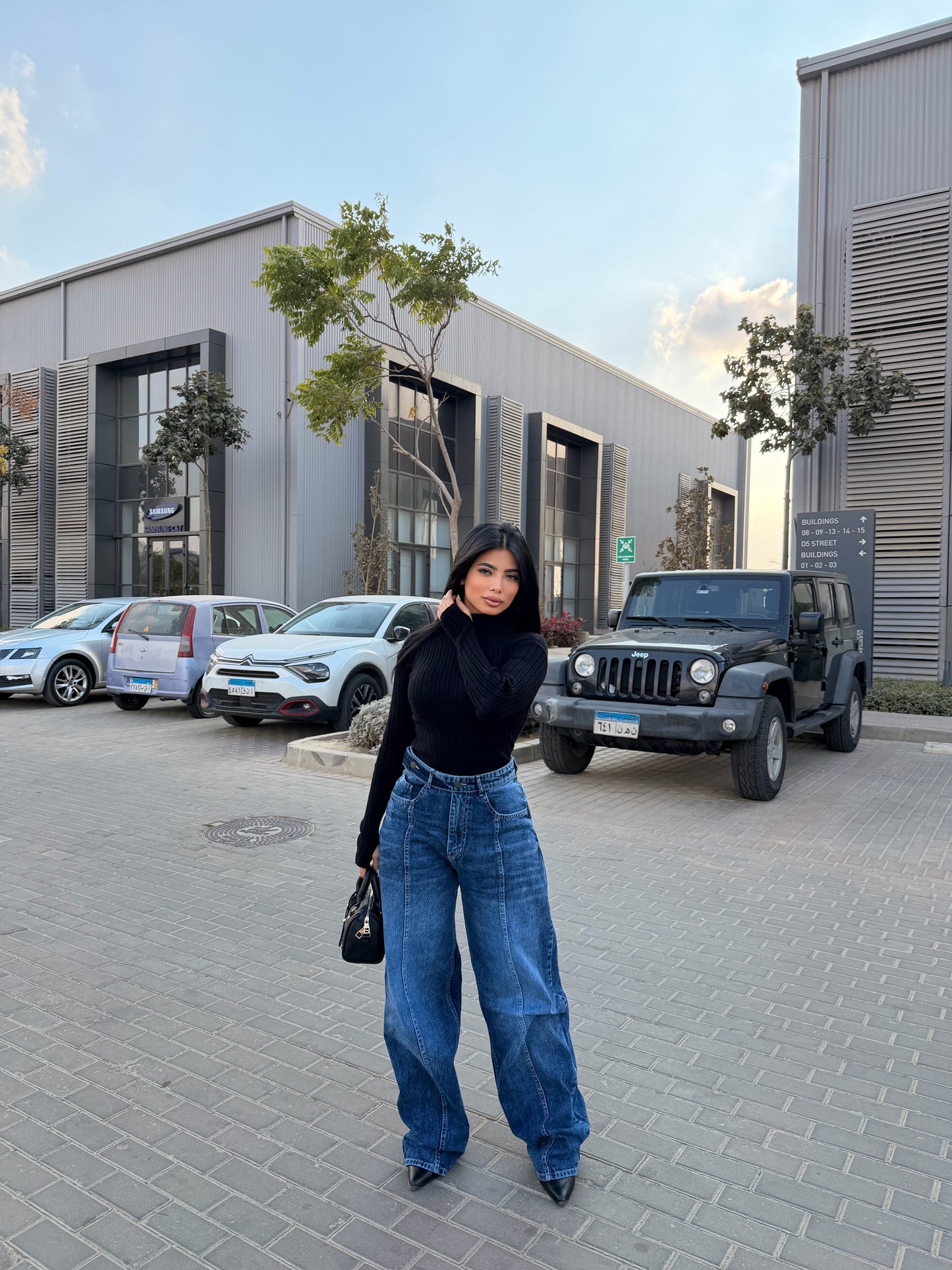 Iconic Wide Leg Jeans Bt dark Blue