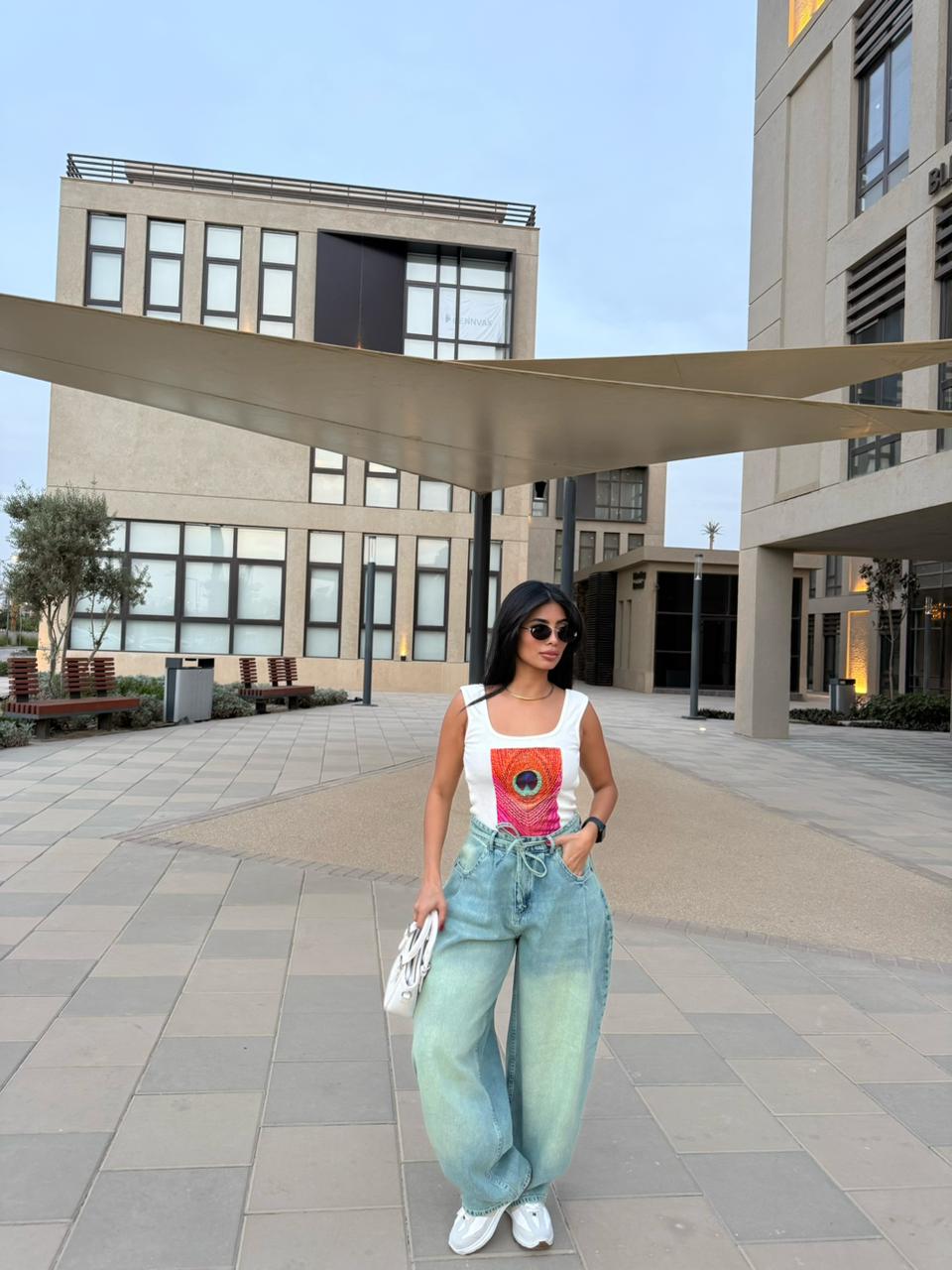 Baggy Tie-waist pants