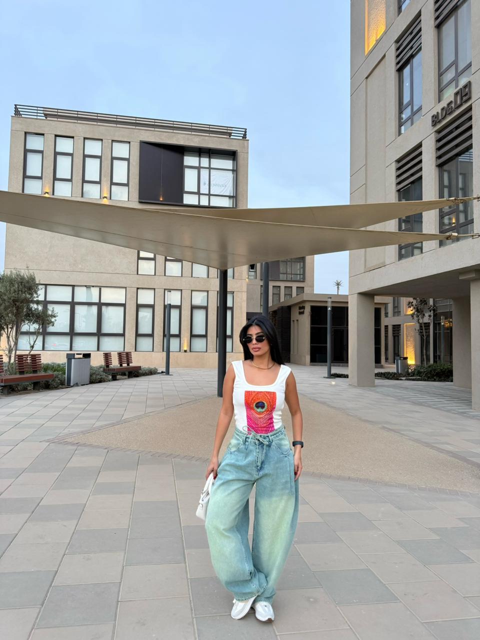 Baggy Tie-waist pants