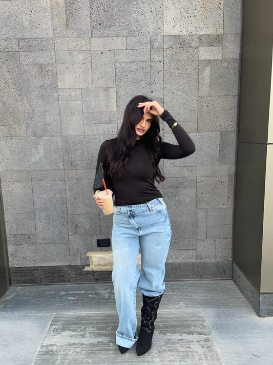 Wide Leg High Waisted Jeans cross light blue